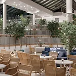 Sunday Marina Wolfsbruch - Familienapartments ラインスベルク