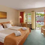 Sunday Marina Wolfsbruch - Familienapartments 別荘 *