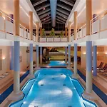 Sunday Marina Wolfsbruch - Familienapartments ラインスベルク