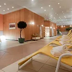 Sunday Marina Wolfsbruch - Familienapartments *