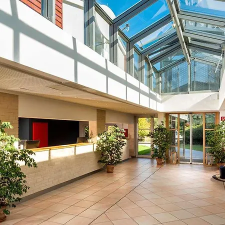 Sunday Resort Marina Wolfsbruch - Hotel Otel 4*