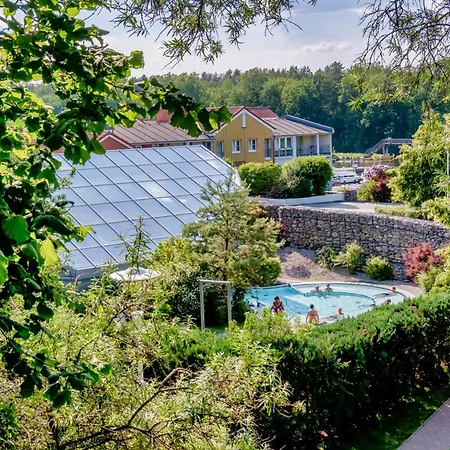 Sunday Marina Wolfsbruch - Familienapartments Rheinsberg