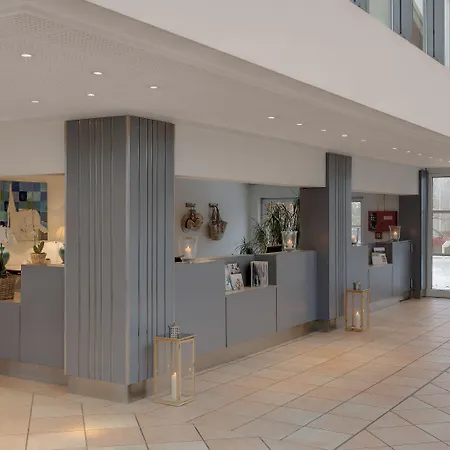 Sunday Resort Marina Wolfsbruch - Hotel 4* Rheinsberg