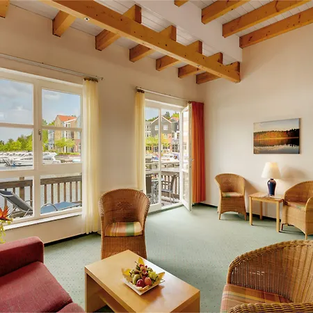 Sunday Resort Marina Wolfsbruch - Hotel Rheinsberg