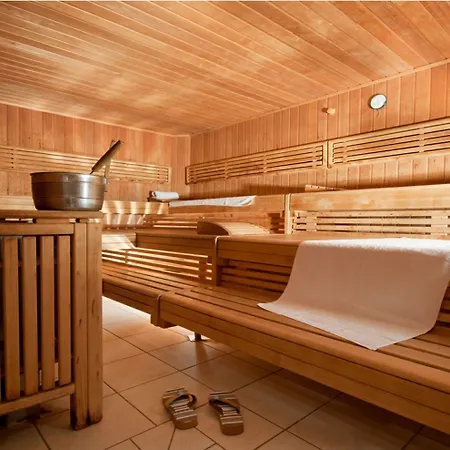 Otel Sunday Resort Marina Wolfsbruch - Hotel Rheinsberg