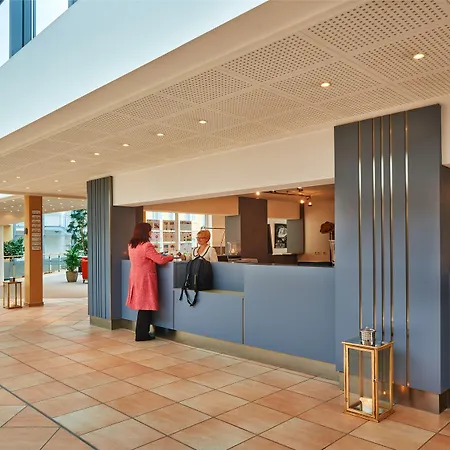 Sunday Resort Marina Wolfsbruch - Hotel Rheinsberg