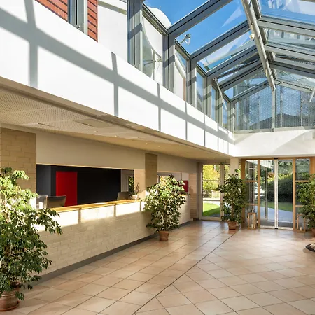 Sunday Resort Marina Wolfsbruch - Hotel Otel Rheinsberg