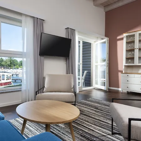 Otel Sunday Resort Marina Wolfsbruch - Hotel 4*