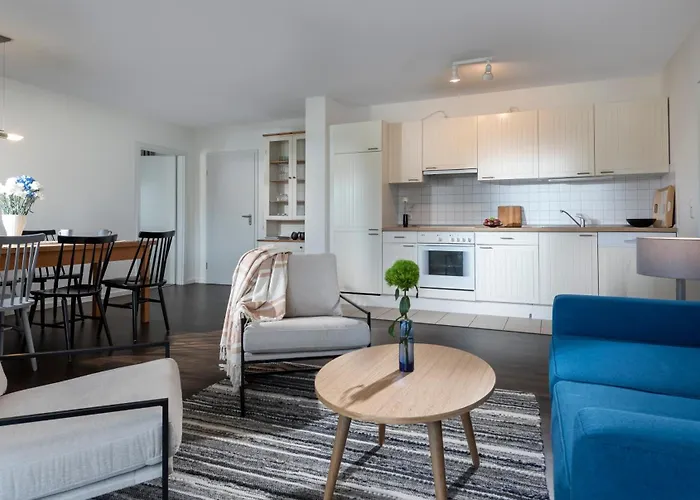 Sunday Marina Wolfsbruch - Familienapartments *