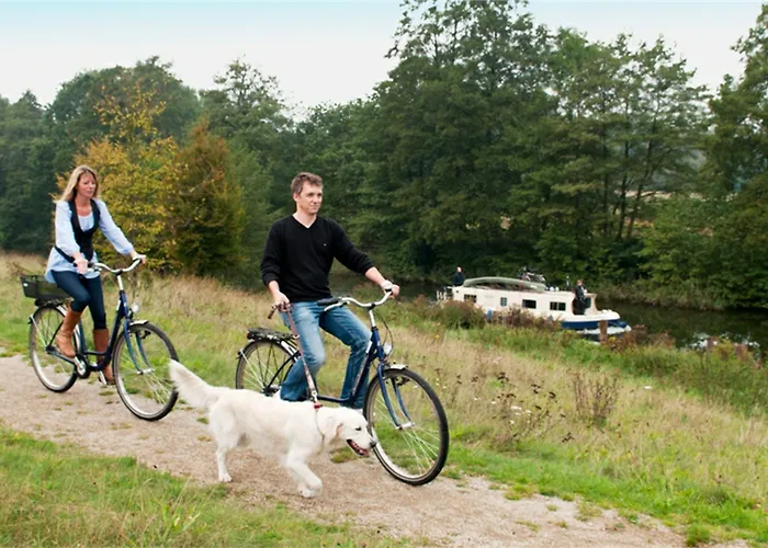 Sunday Marina Wolfsbruch - Ferienhaus *