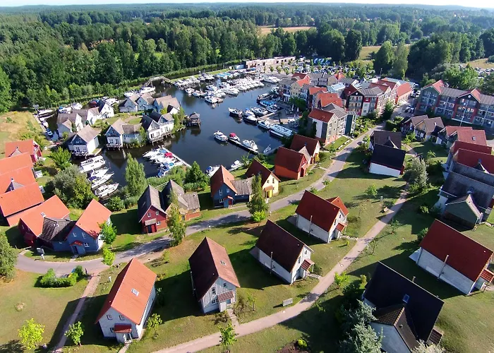 Sunday Marina Wolfsbruch - Familienapartments Rheinsberg