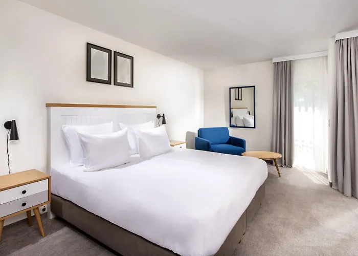 Sunday Marina Wolfsbruch - Familienapartments Rheinsberg